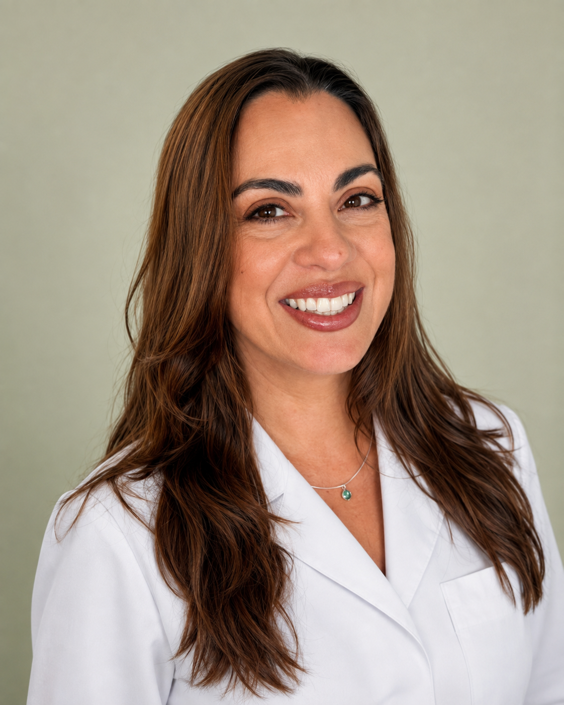 Dra. Helena Castelo Branco, cirurgiã-dentista e especialista em Ortodontia em São Paulo